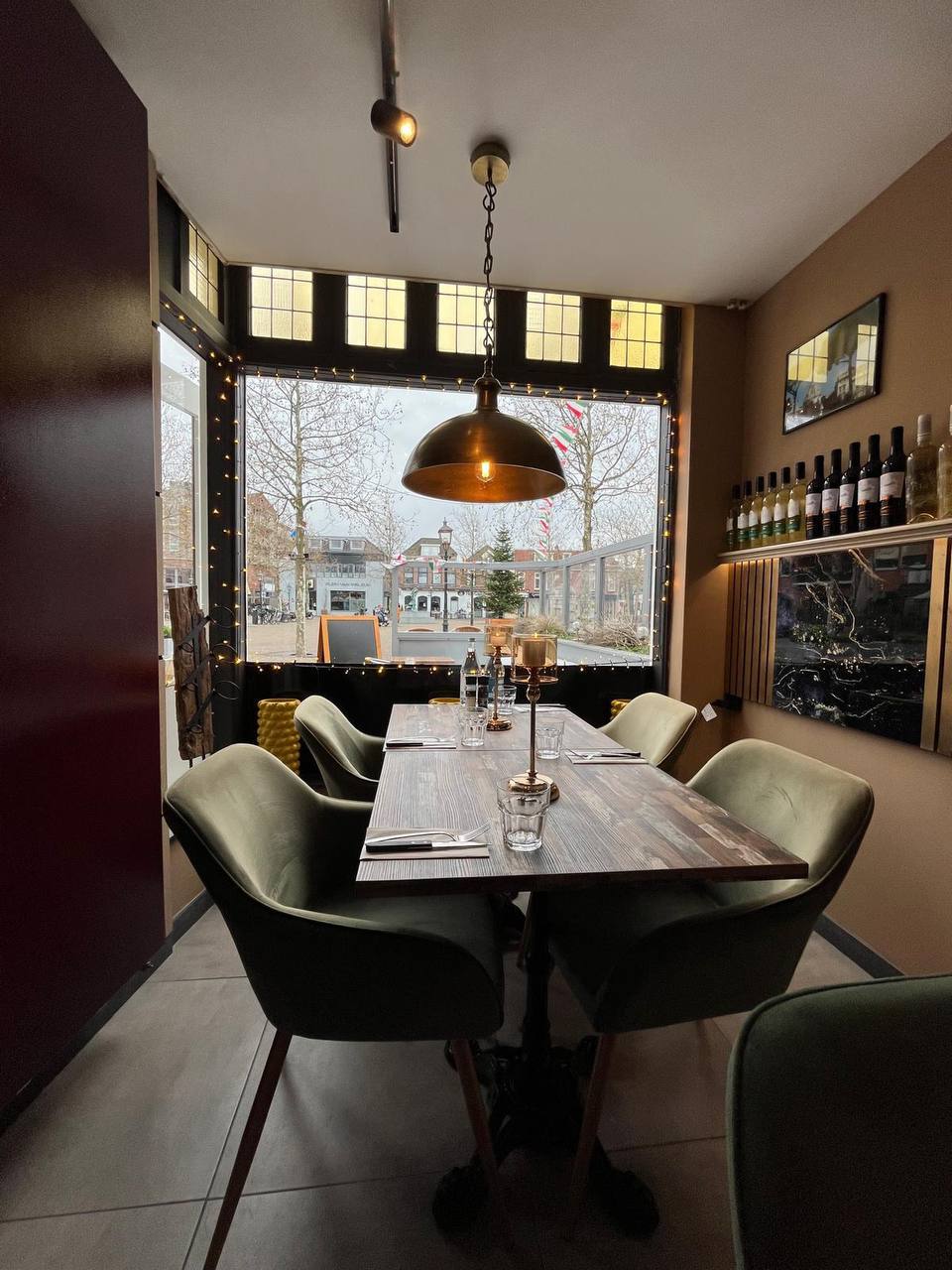 Italiaanse pasta carbonara - Westland restaurant