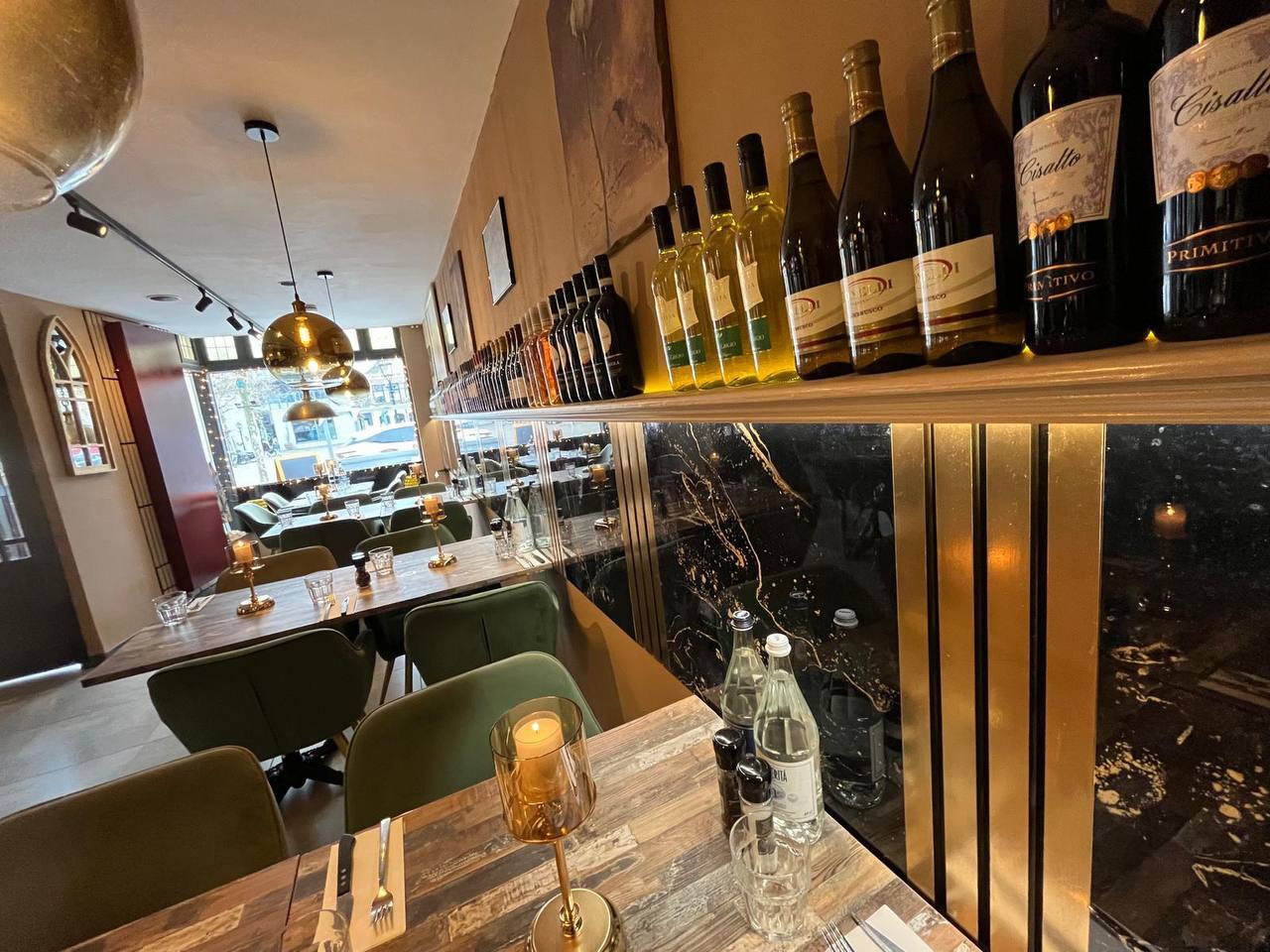 Gegrilde vis specialiteit - La Grande Lanterna