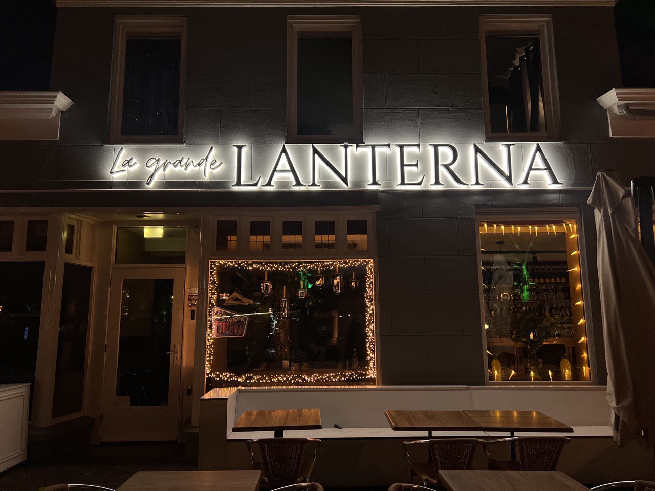 Traditionele Italiaanse pizza en pasta - Ristorante La Grande Lanterna